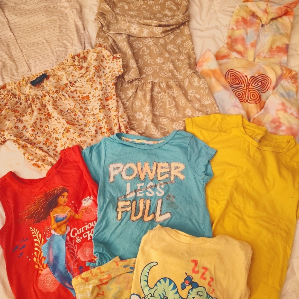 Girls tops- Size 7/8 Perfect condition